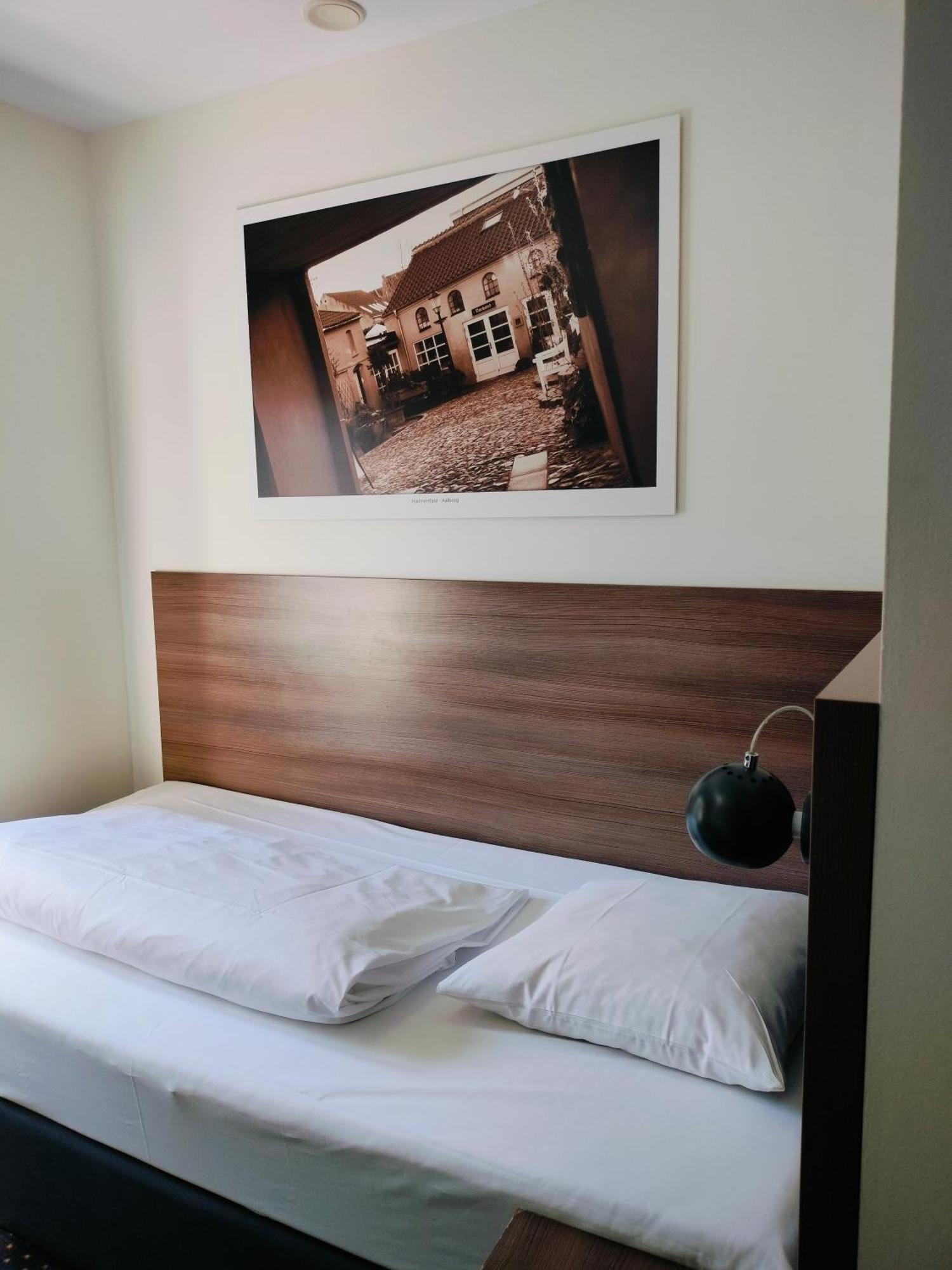 Hotel Jomfru Ane Ольборг Экстерьер фото