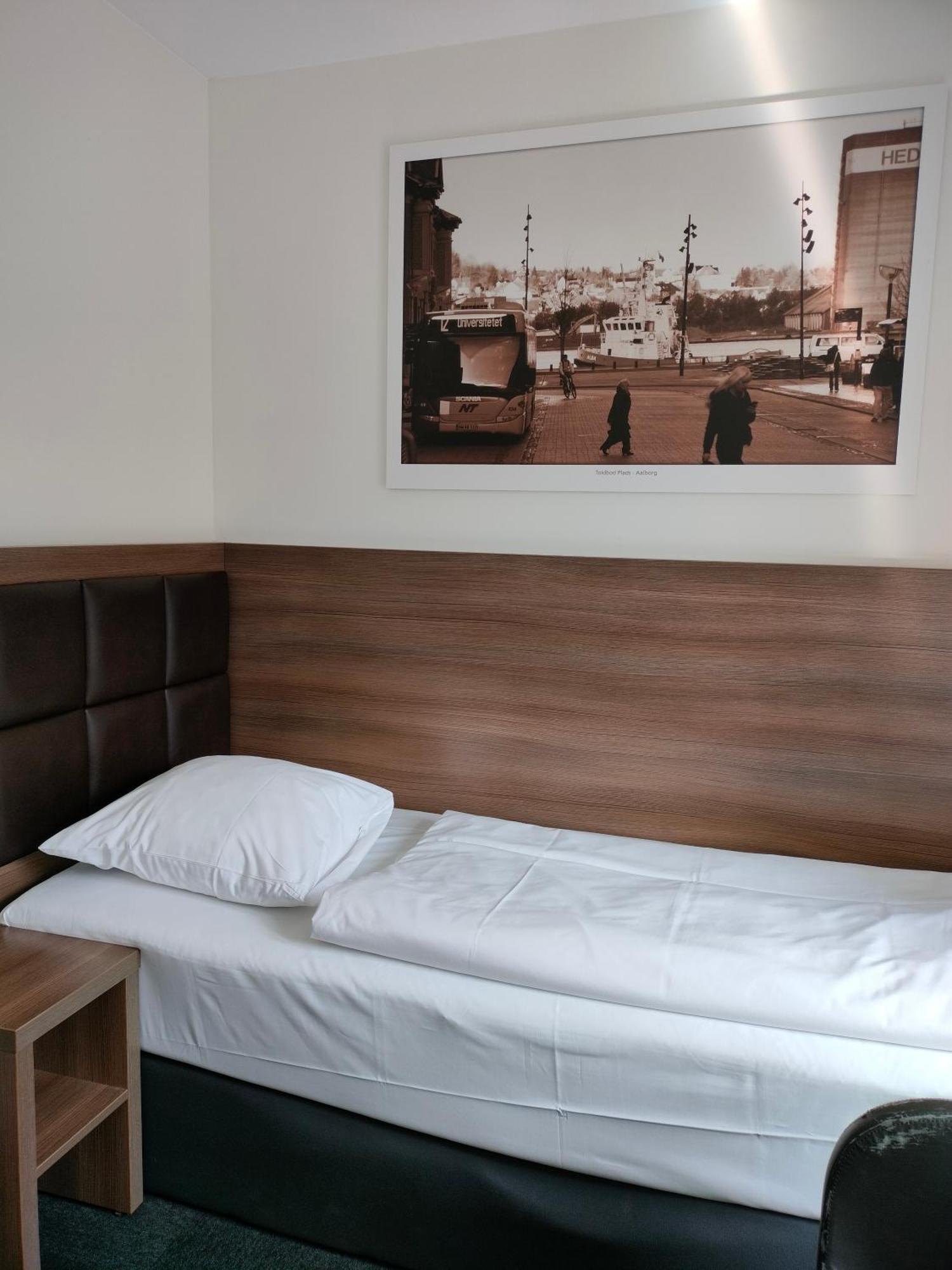 Hotel Jomfru Ane Ольборг Экстерьер фото